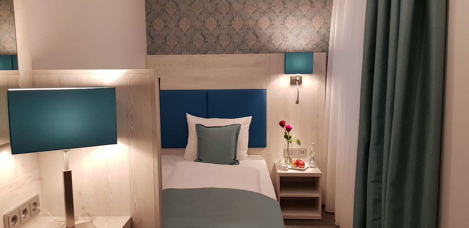 Einzelzimmer im Hotel Budapester Hof im lebendigen Stadtteil St. Pauli